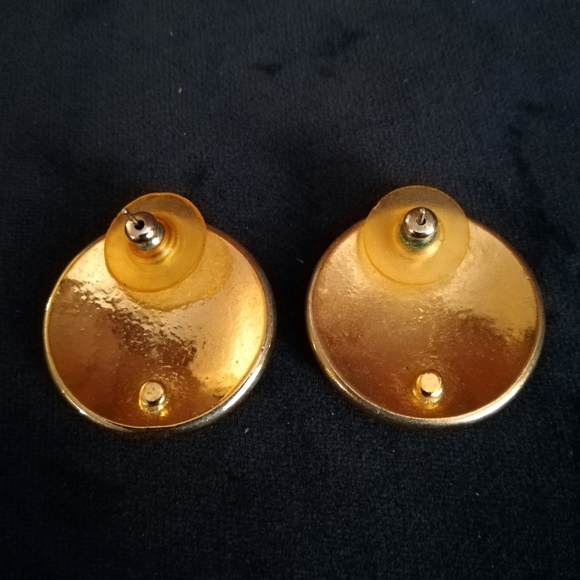 Vintage White & Gold Enabled Earrings - Picture 2 of 4